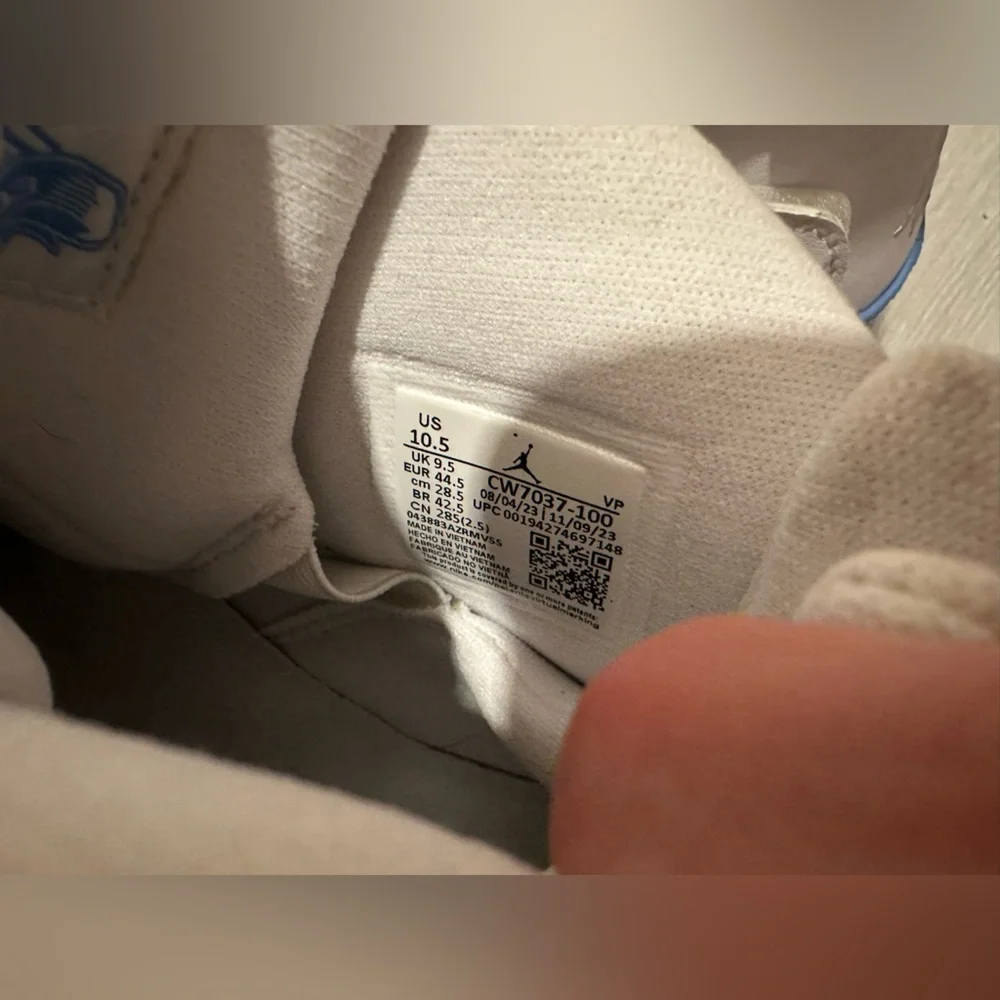 Nike Air Jordan 6 Rings UNC - Picture 12 of 13